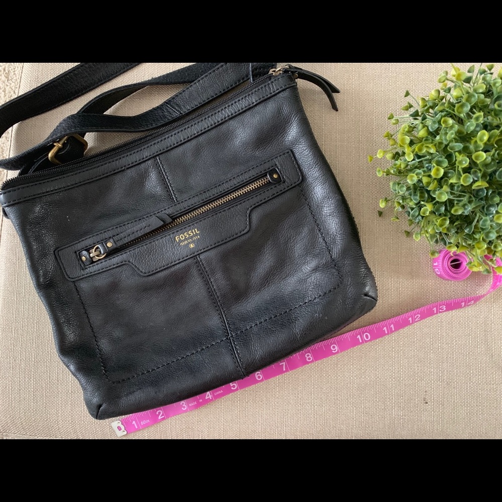 Fossil Black Crossbody